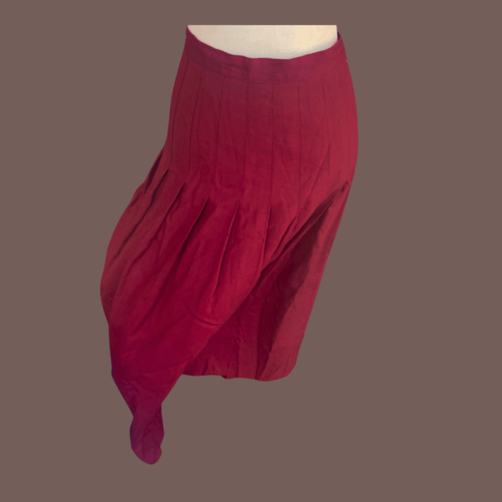 Red Pleated A-Line Skirt | High Waist | Size 14 | Vintage